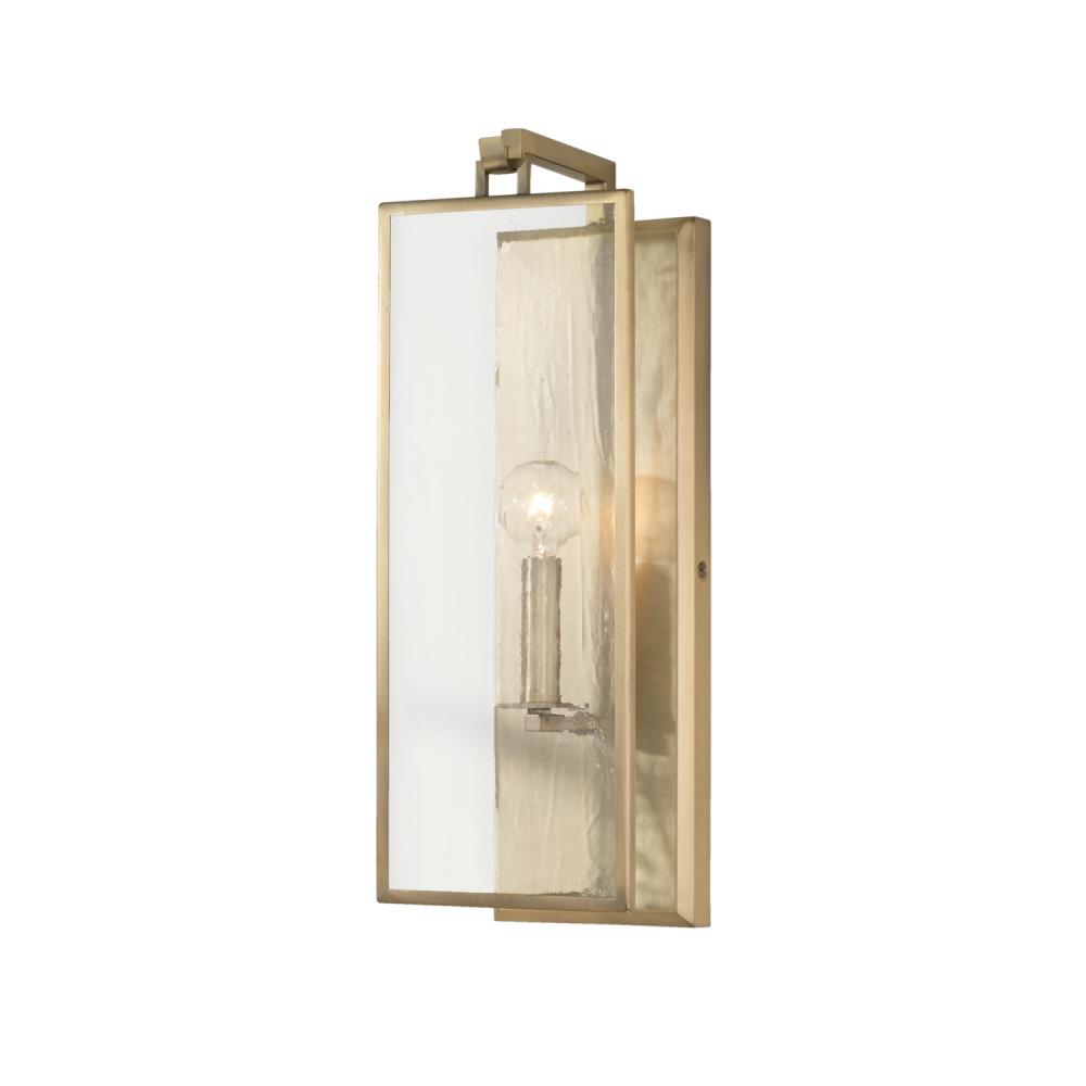 1 Light Sconce